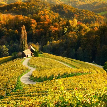 Eckbergerhof 2*