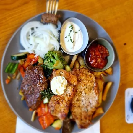 فندق Eckbergerhof 2*